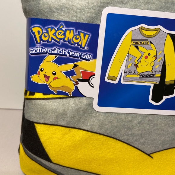 Pokémon Pikachu Pajama Set - Picture 3 of 7